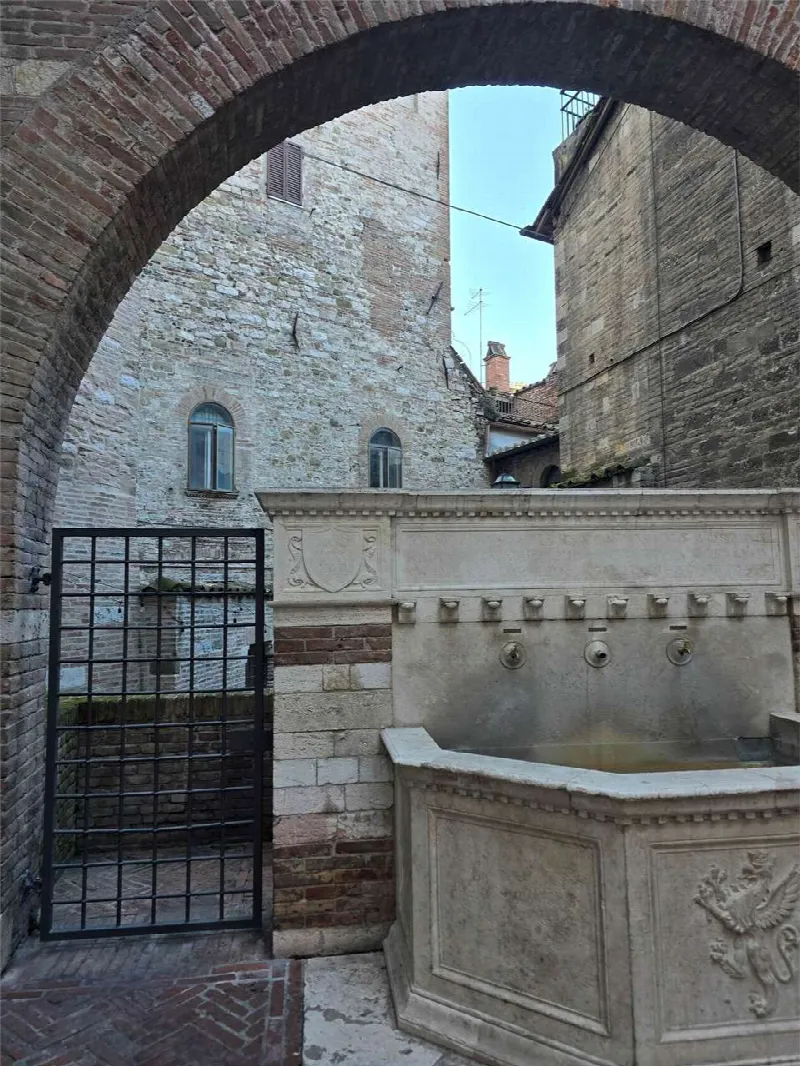 Appartamento in vendita a Perugia, Centro, elce - foto 8