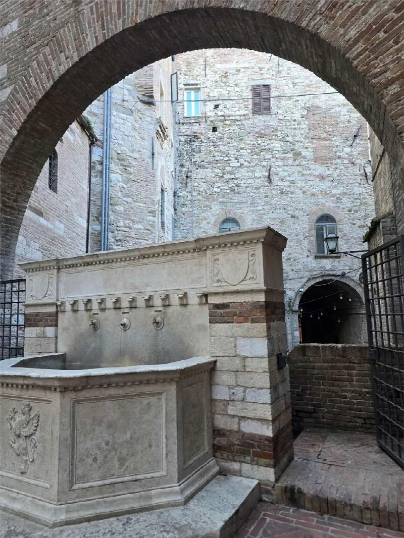 Appartamento in vendita a Perugia, Centro, elce - foto 9