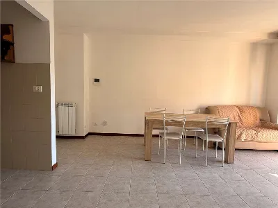 Appartamento in vendita a Perugia, Semicen... - foto 2