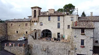 Rustico/Casale in vendita a Marsciano - foto 2