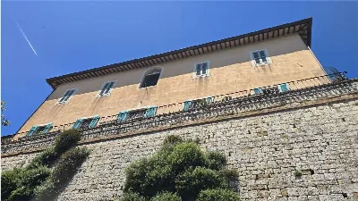 Palazzo/Stabile in vendita a Perugia, Cent... - foto 2