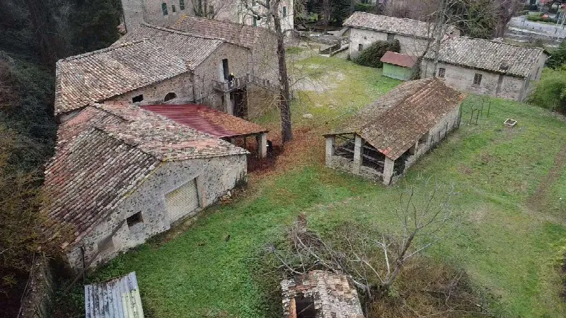 Rustico/Casale in vendita a Umbertide - foto 1
