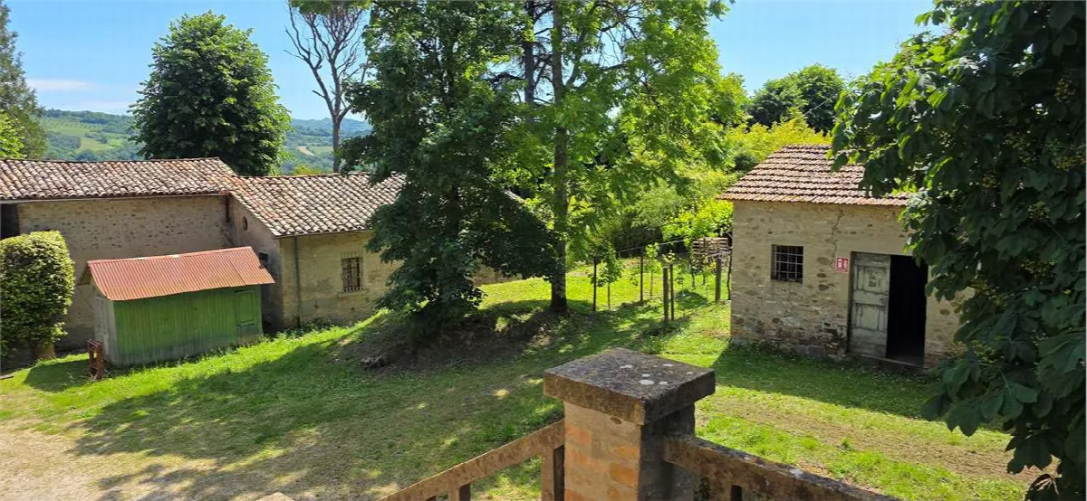 Rustico/Casale in vendita a Umbertide - foto 2