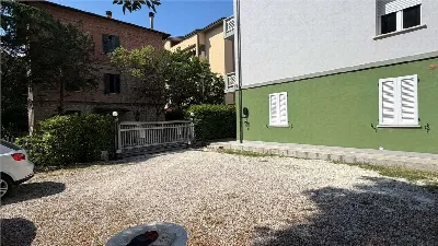 Palazzo/Stabile in vendita a Perugia, Semi... - foto 4