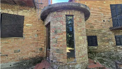 Palazzo/Stabile in vendita a San Venanzo - foto 2
