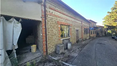 Palazzo/Stabile in vendita a San Venanzo - foto 7