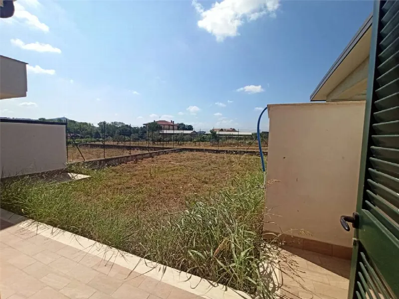 Villa in vendita a Alatri - foto 3