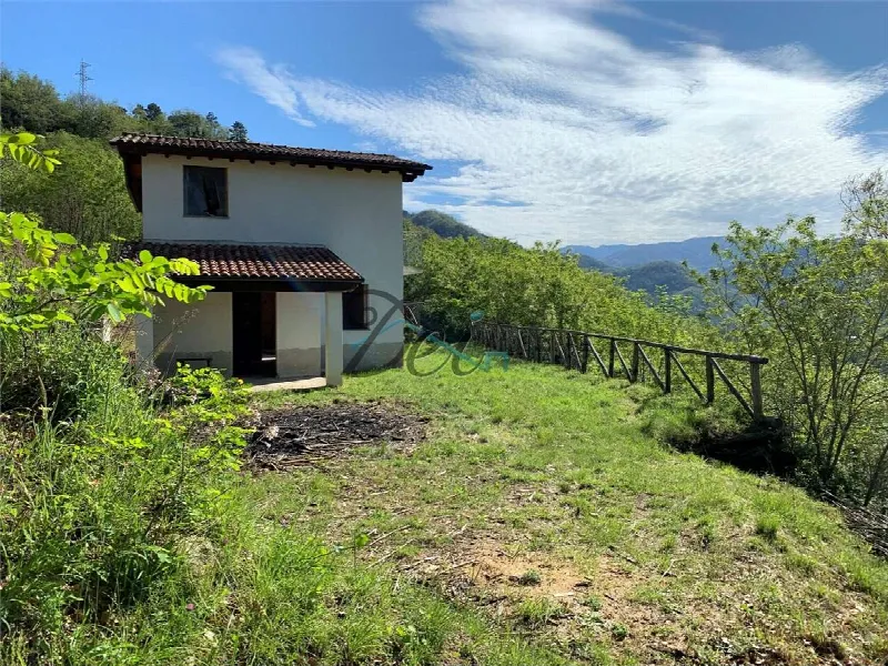 Villa in vendita a Bagni di Lucca - foto 1
