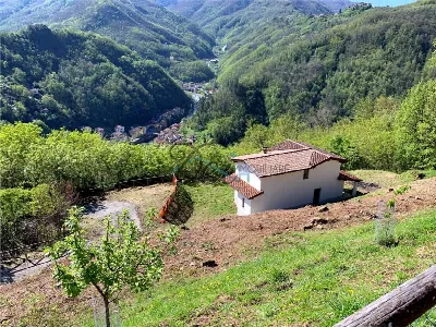 Villa in vendita a Bagni di Lucca - foto 2
