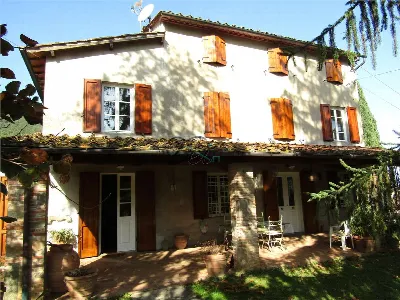 Rustico/Casale in vendita a Capannori - foto 2