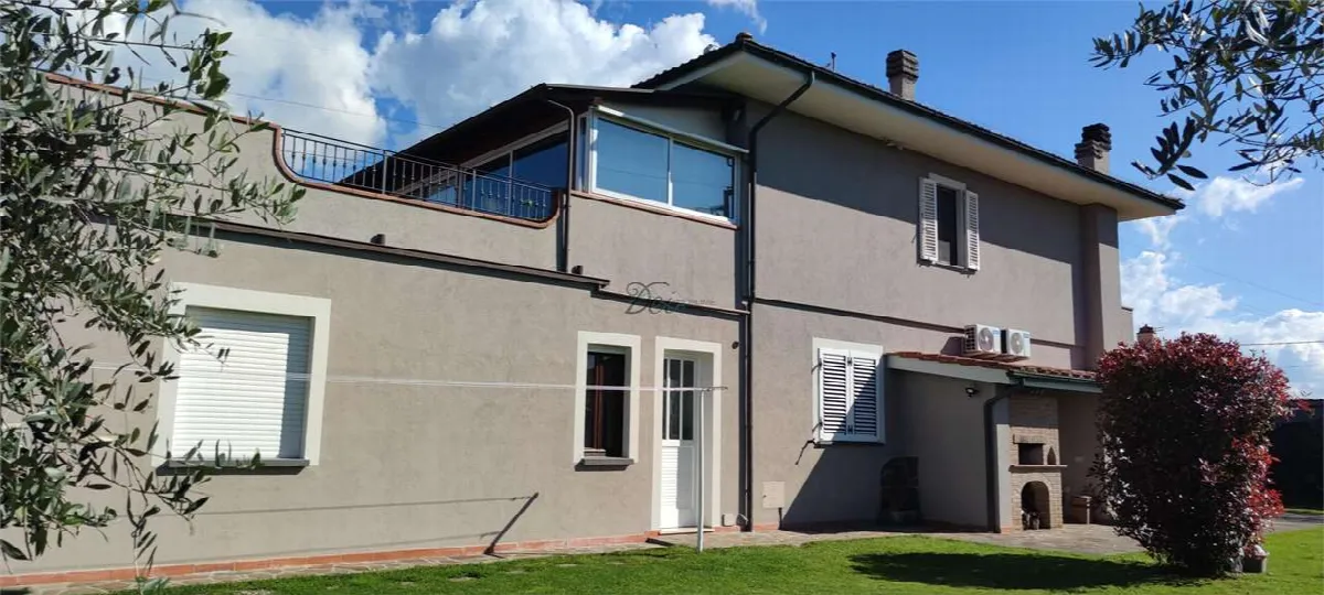 Villa in vendita a Porcari - foto 2