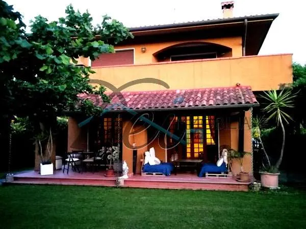Villa in vendita a Forte dei Marmi - foto 2
