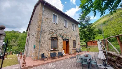 Rustico/Casale in vendita a Molazzana - foto 4