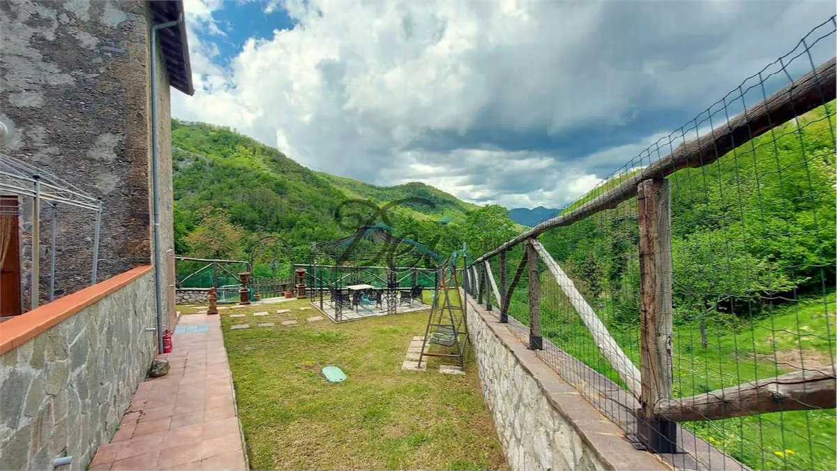 Rustico/Casale in vendita a Molazzana - foto 5