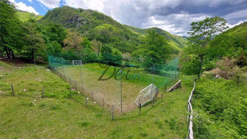 Rustico/Casale in vendita a Molazzana - foto 8