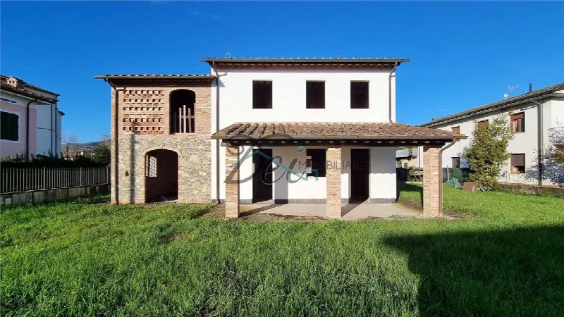 Villa in vendita a Capannori - foto 1