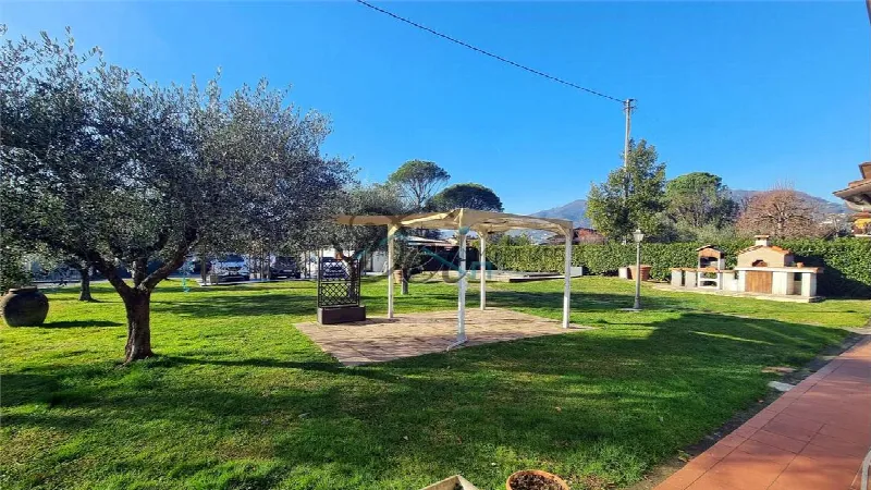 Villa in vendita a Capannori - foto 2