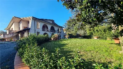 Villa in vendita a Capannori - foto 4