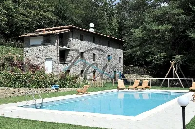 Rustico/Casale in vendita a Pescaglia - foto 1
