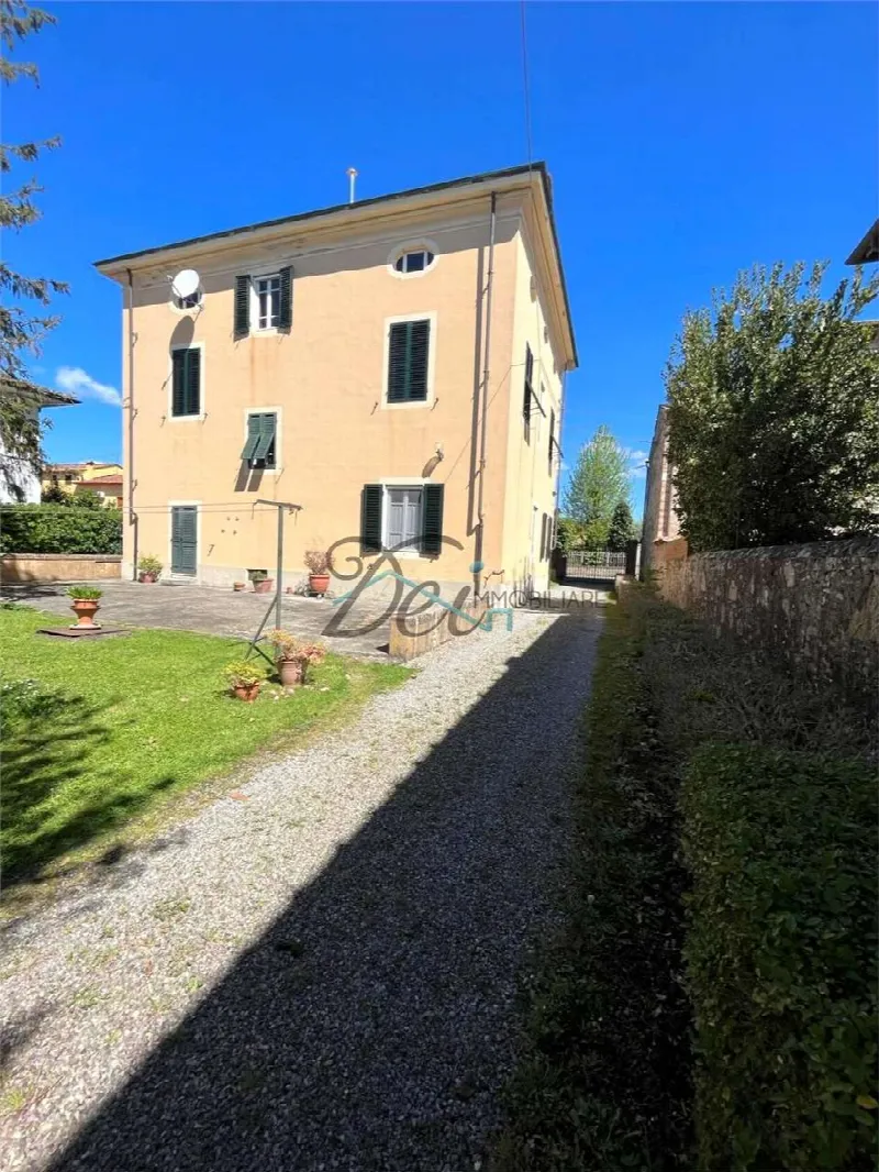 Villa in vendita a Capannori - foto 1