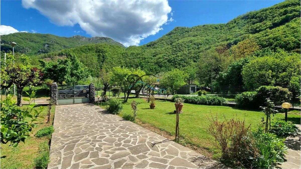 Villa in vendita a Bagni di Lucca - foto 5