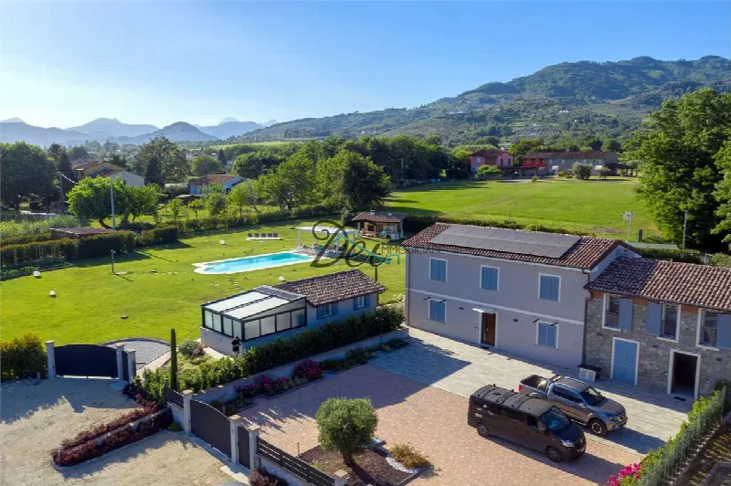 Rustico/Casale in vendita a Capannori - foto 2