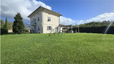Villa a Capannori