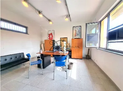 Ufficio in vendita a Capannori - foto 1