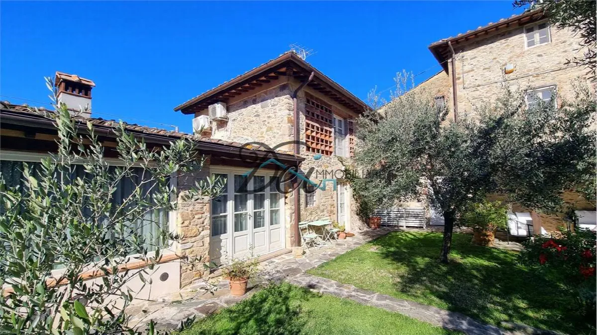 Rustico/Casale in vendita a Capannori - foto 4