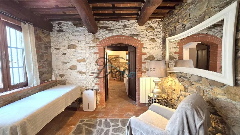 Rustico/Casale in vendita a Capannori - foto 3