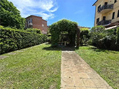 Appartamento in vendita a Camaiore - foto 1