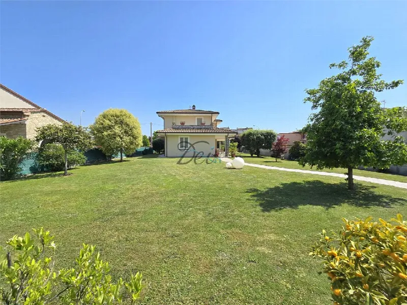 Villa in vendita a Lucca - foto 10