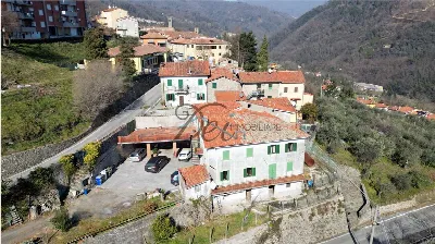 Casa Indipendente in vendita a Villa Basil... - foto 1