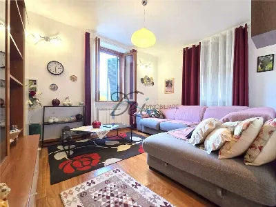 Appartamento in vendita a Lucca, Ponte a m... - foto 1