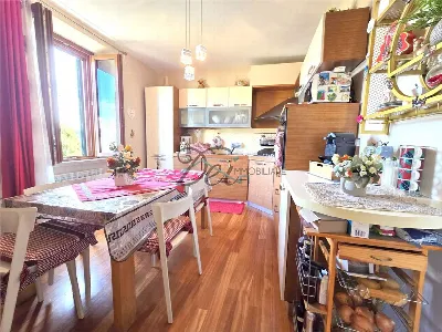Appartamento in vendita a Lucca, Ponte a m... - foto 4