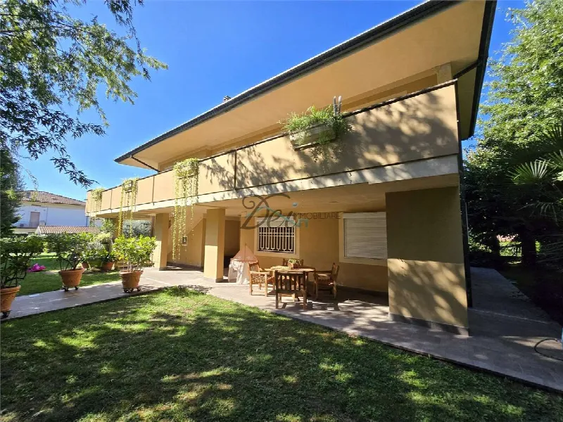 Villa in vendita a Capannori - foto 2