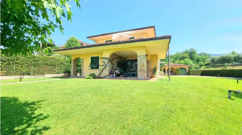 Villa in vendita a Capannori - foto 2