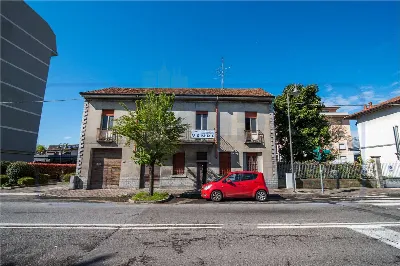Palazzo/Stabile in vendita a Bollate - foto 1