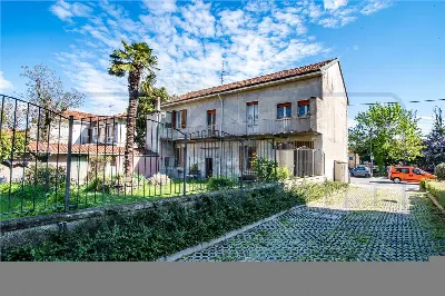Palazzo/Stabile in vendita a Bollate - foto 4