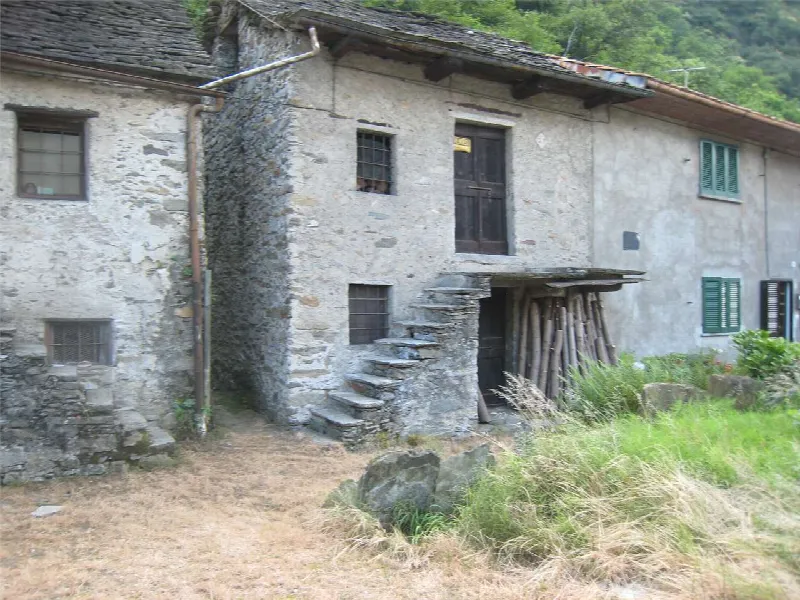 Rustico/Casale in vendita a Piedimulera - foto 1