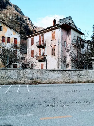 Casa Indipendente in vendita a Piedimulera - foto 1