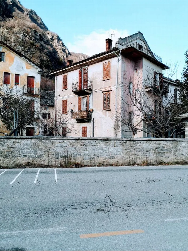 Casa Indipendente in vendita a Piedimulera - foto 1