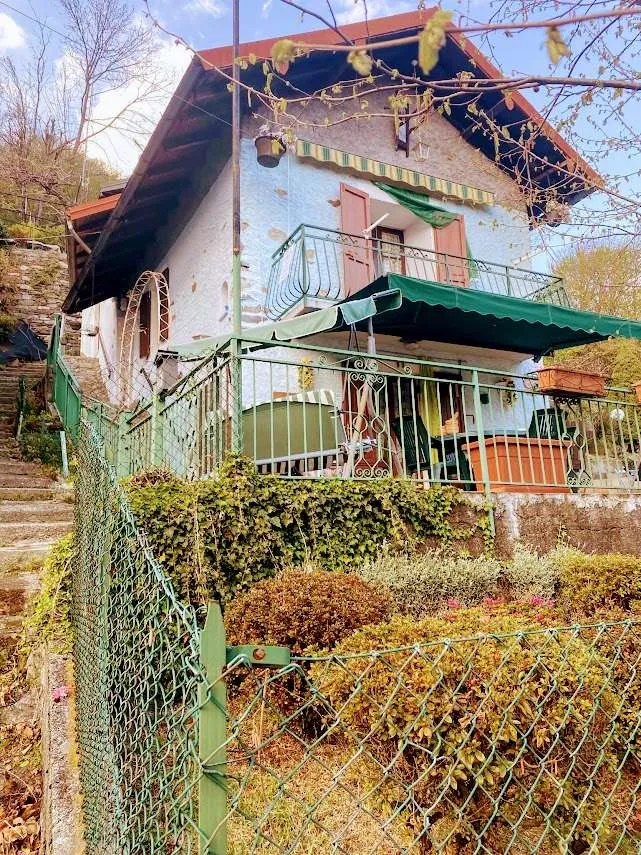 Casa Indipendente in vendita a Aurano - foto 2