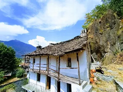Casa Indipendente a Beura-Cardezza