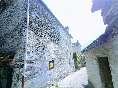 Casa Indipendente in vendita a Beura-Carde... - foto 9