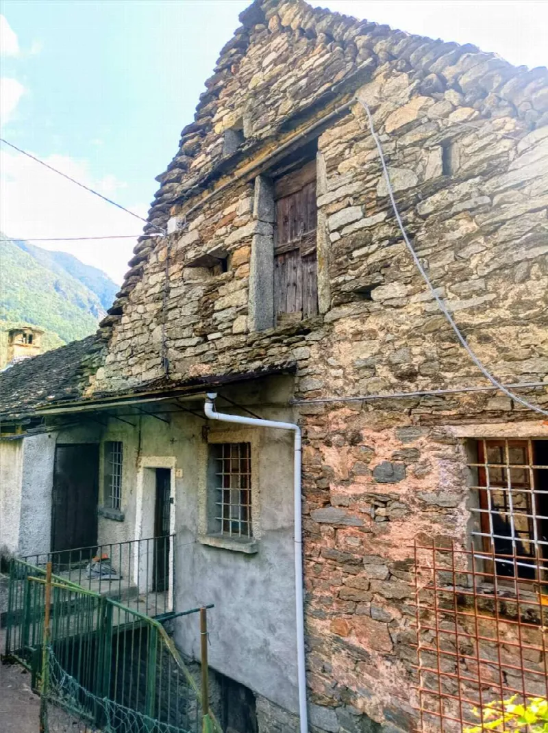 Rustico/Casale in vendita a Varzo - foto 1