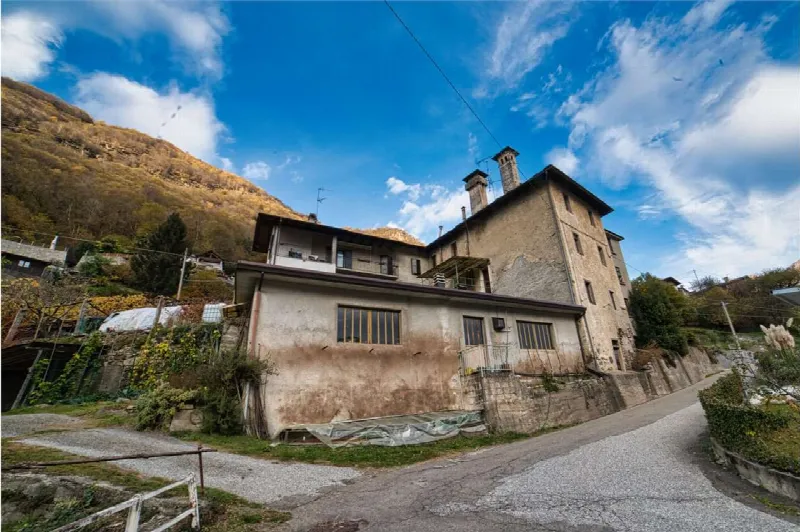 Casa Indipendente in vendita a Piedimulera - foto 1
