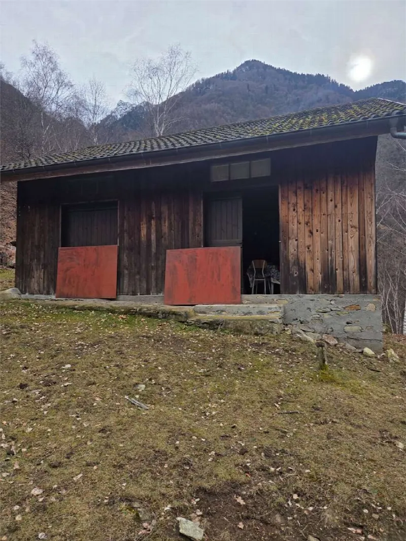 Rustico/Casale in vendita a Calasca-Castiglione - foto 8