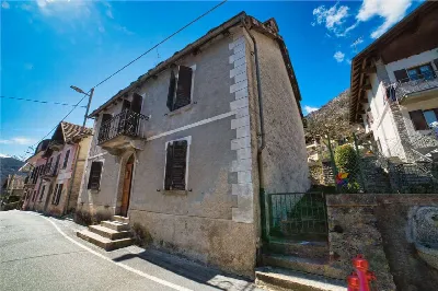 Casa Indipendente in vendita a Re - foto 3