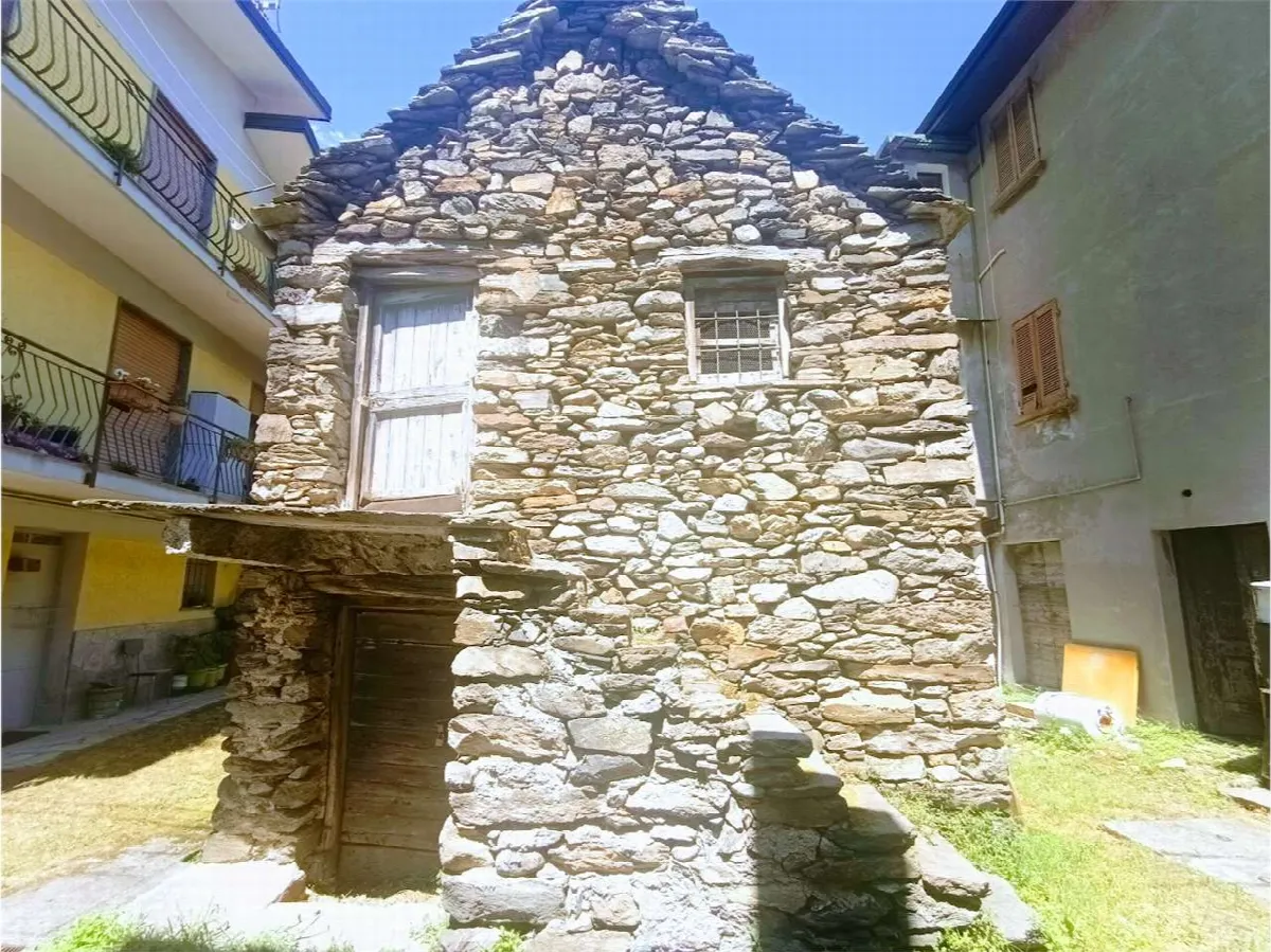 Rustico/Casale in vendita a Piedimulera - foto 2
